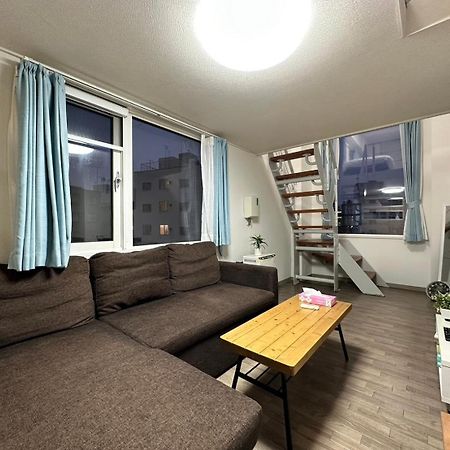 Apartamento Ams Hiragishi 11 Rm 502 平岸駅から3分 解放感あって明るいお部屋 家族やお友達と 札幌ドームや中心部まで1駅 Exterior foto